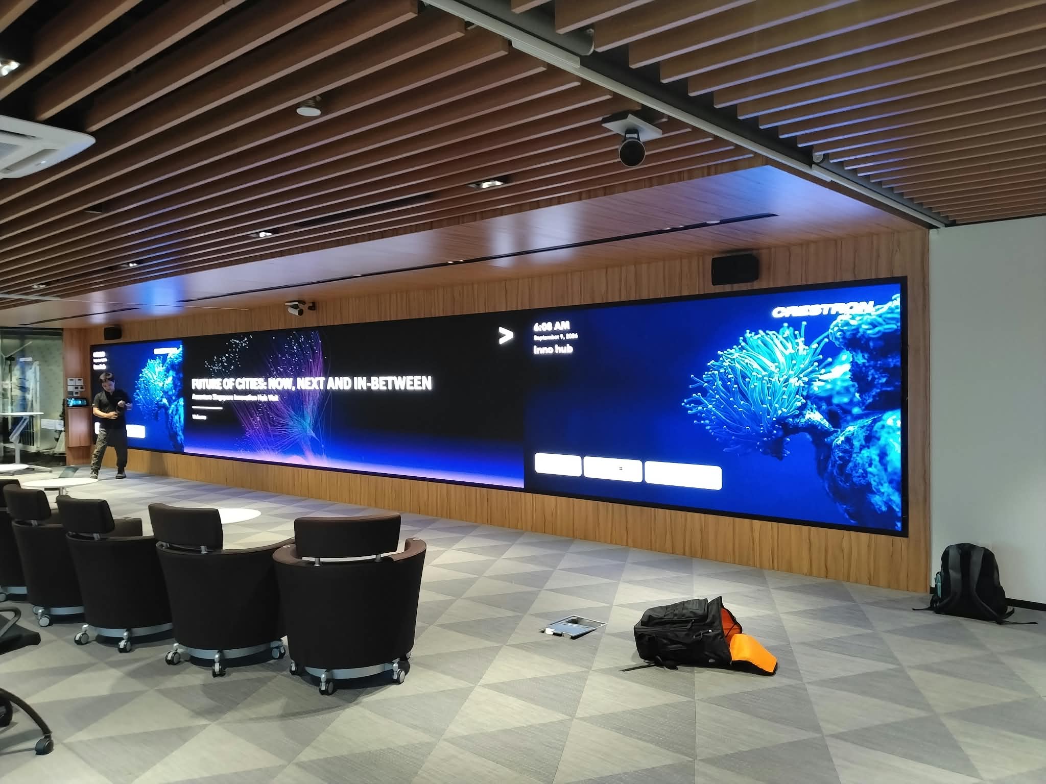 Office audiovisual display environment